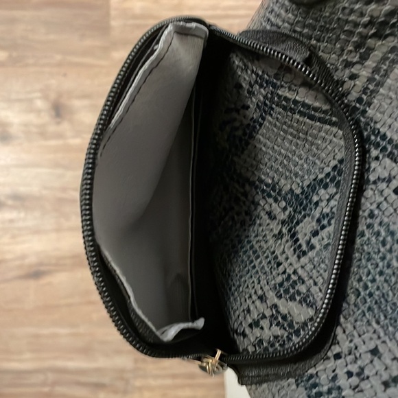 Small backpack - Picture 6 of 7